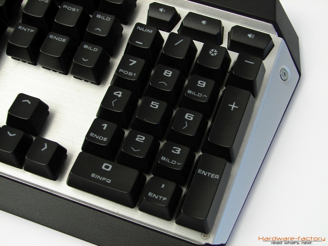 Numpad der Cougar Attack X3