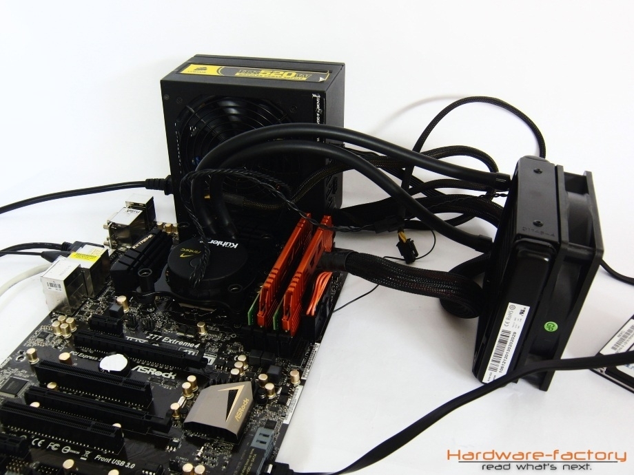 Montierter Antec Kühler H20 620.
