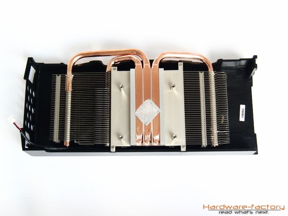 Die Kühleinheit arbeitet schon im Auslieferungszustand fast am Limit (Furmark)