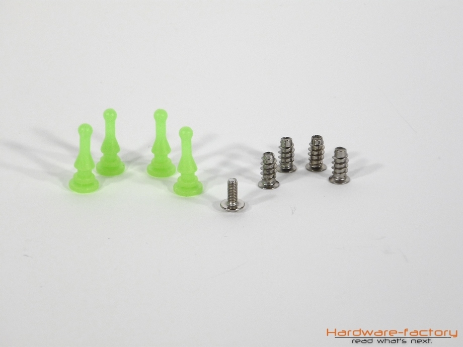 Die mitgelieferten Vibrationshemmer sind ebenfalls giftgrün