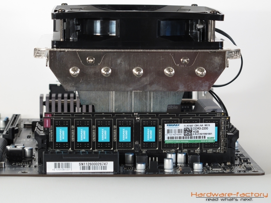 Dank des Verzichts auf gesonderte Heatspreader passt der RAM nahezu überall.