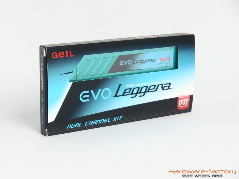 Die Vorderseite der Verpackung zeigt den neuen türkis-farbenen Heatspreader.